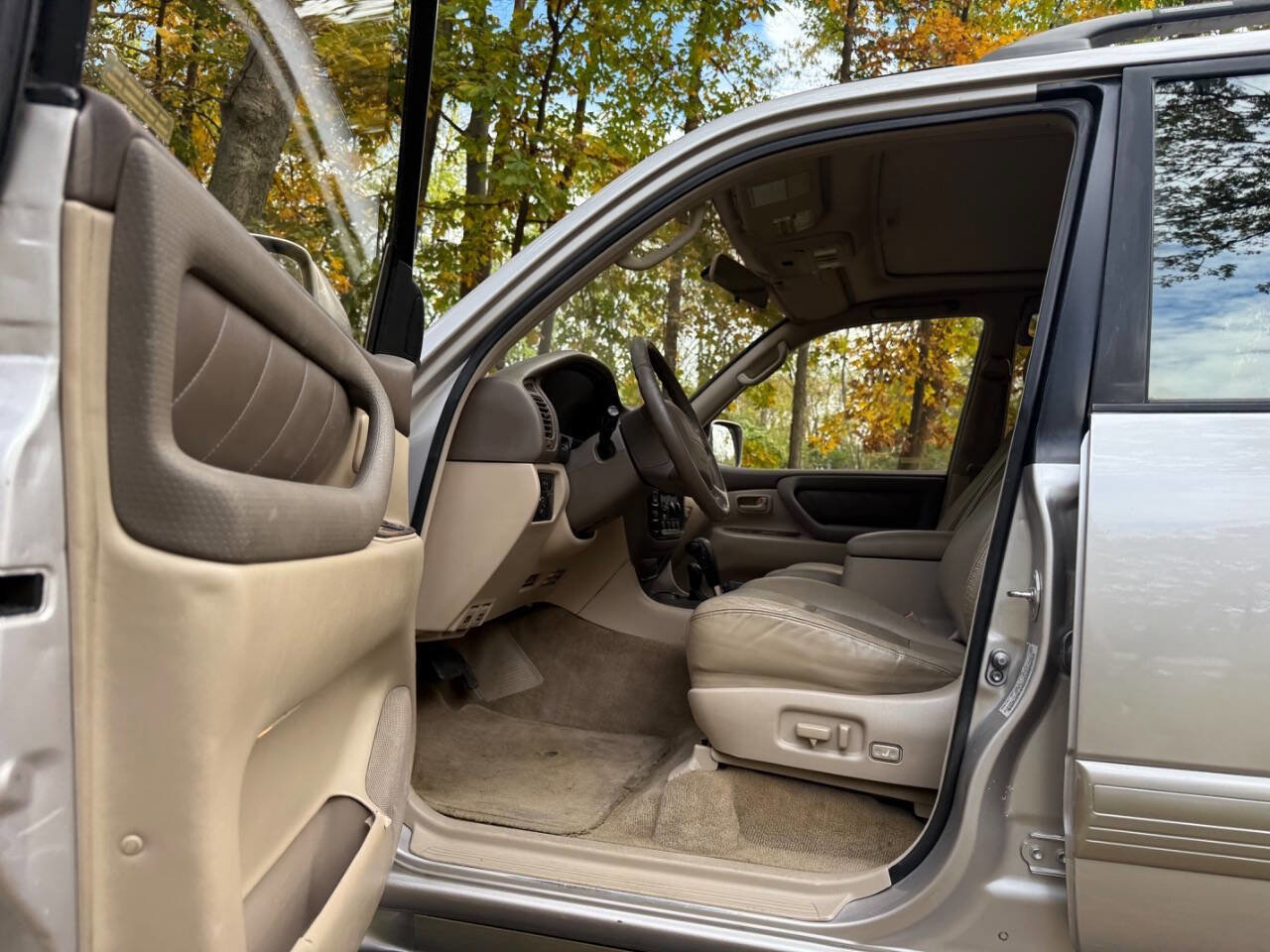 Used 2000 Toyota Land Cruiser image 47