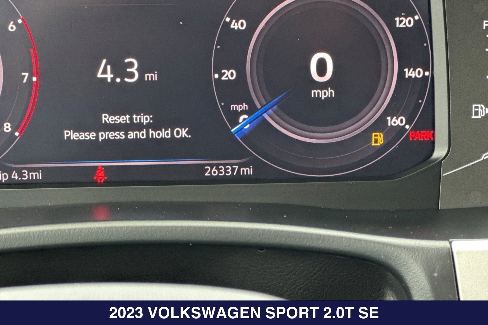 Used 2023 Volkswagen Atlas Cross Sport SE w/ Panoramic Sunroof Package FWD image 26