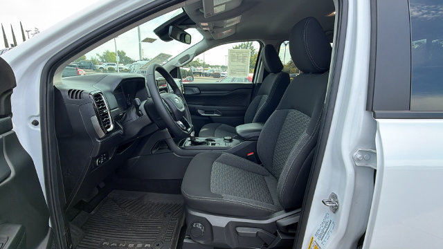 Used 2025 Ford Ranger XLT w/ FX4 Off-Road Package AWD/4WD image 32