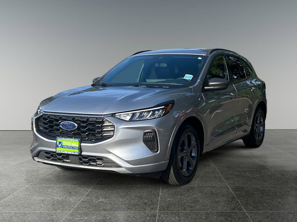 Used 2023 Ford Escape ST-Line w/ Tech Pack #1 image 4