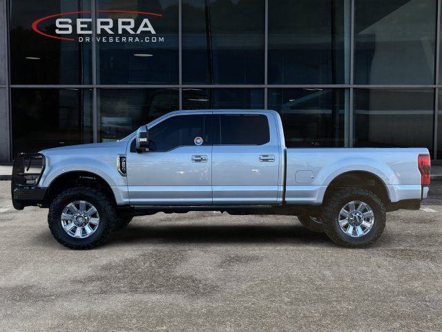 Used 2019 Ford F250 Platinum w/ FX4 Off-Road Package AWD/4WD image 2