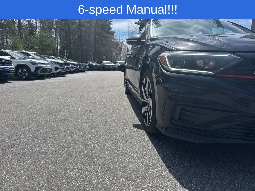 Used 2019 Volkswagen Jetta GLI FWD image 4