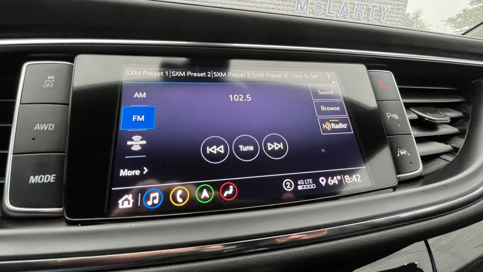 Used 2021 Buick Enclave Avenir w/ Avenir Technology Package AWD/4WD image 10