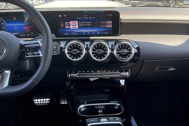 New 2025 Mercedes-Benz CLA 250 image 6