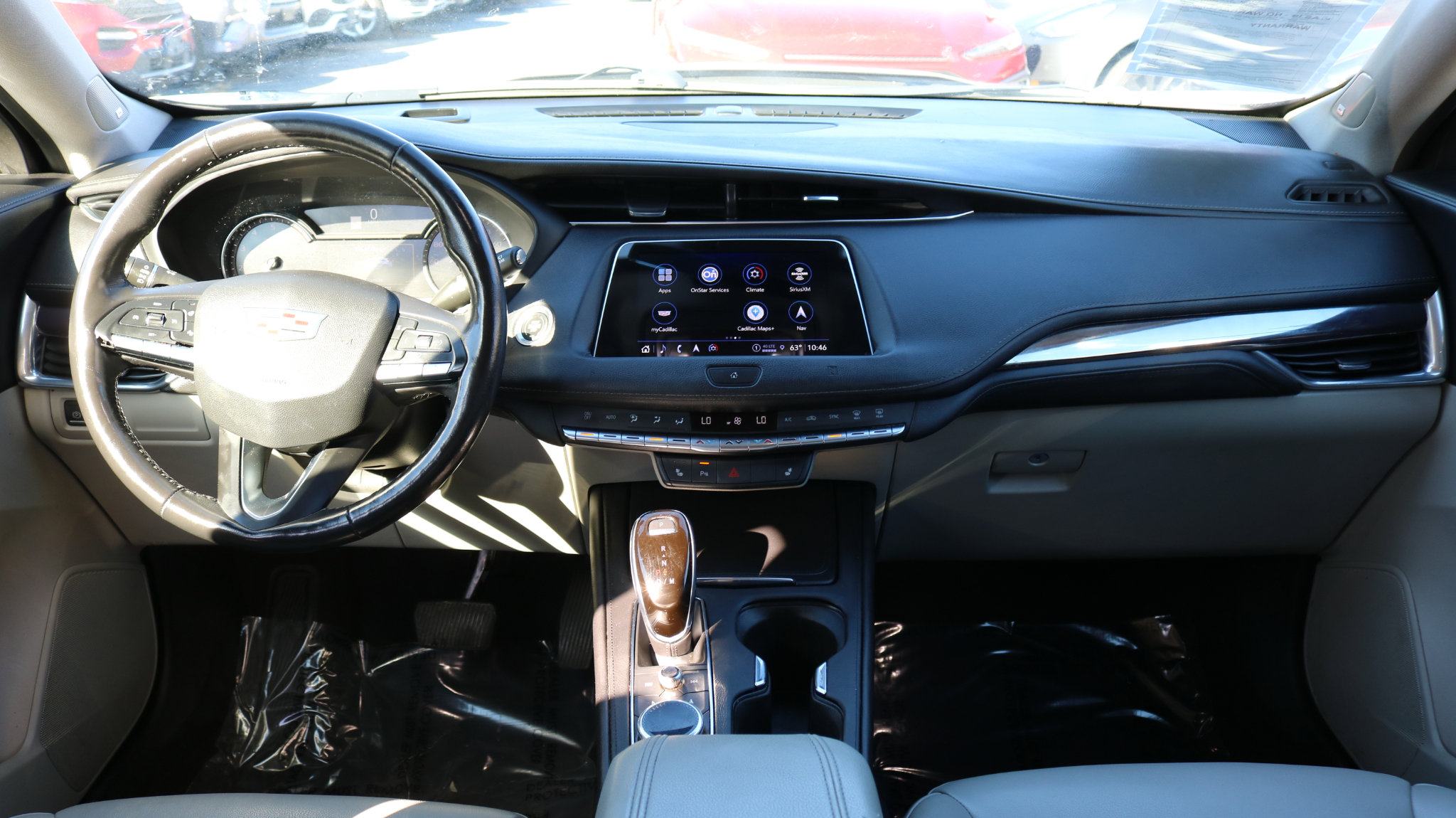 Used 2021 Cadillac XT4 Luxury w/ Cold Weather Package image 37