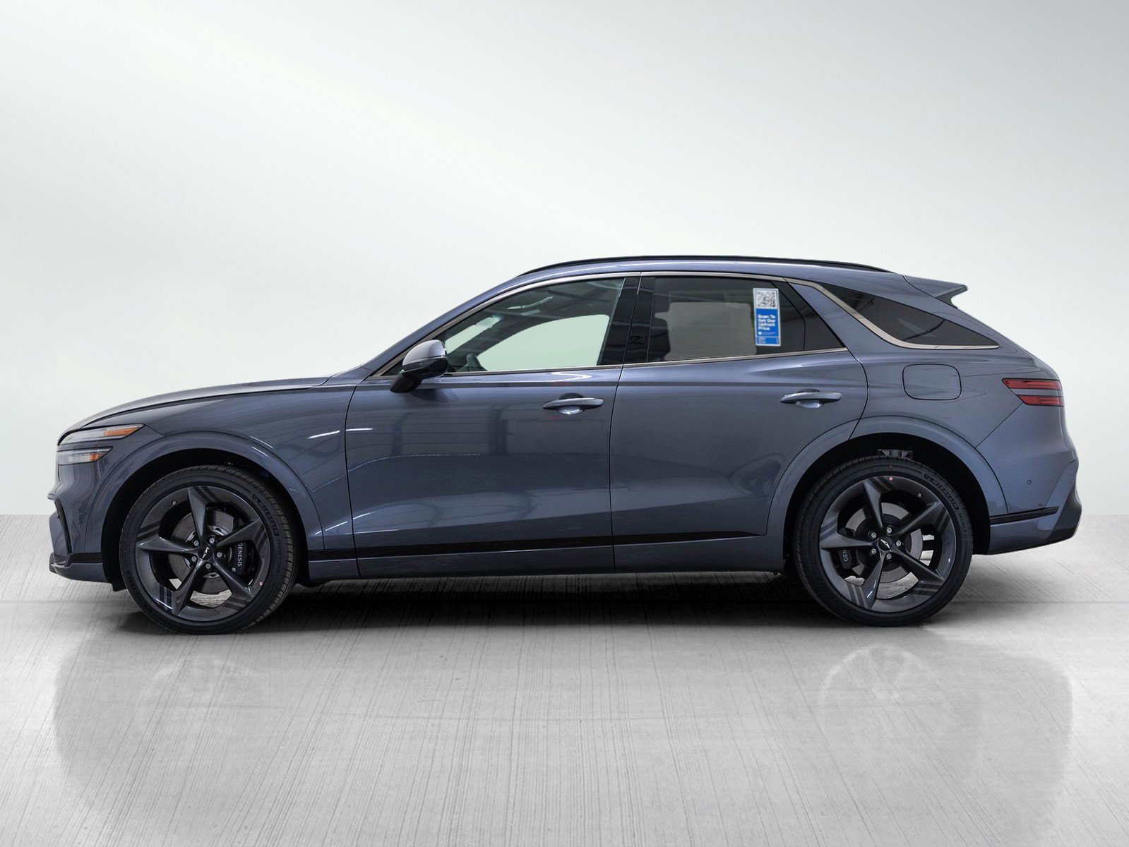 Used 2026 Genesis GV70 2.5T Sport Prestige image 3