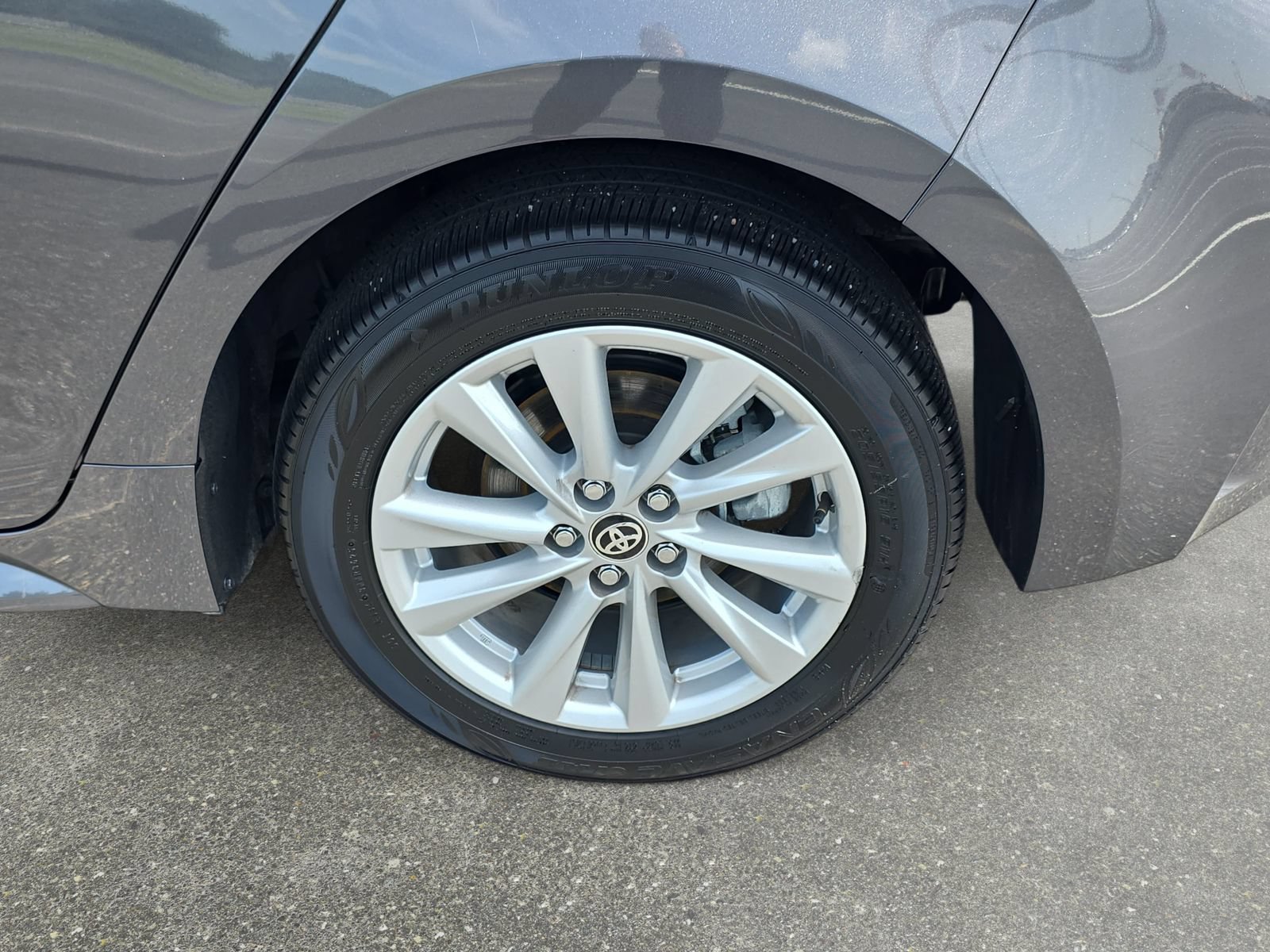 Used 2026 Toyota Corolla SE FWD image 31