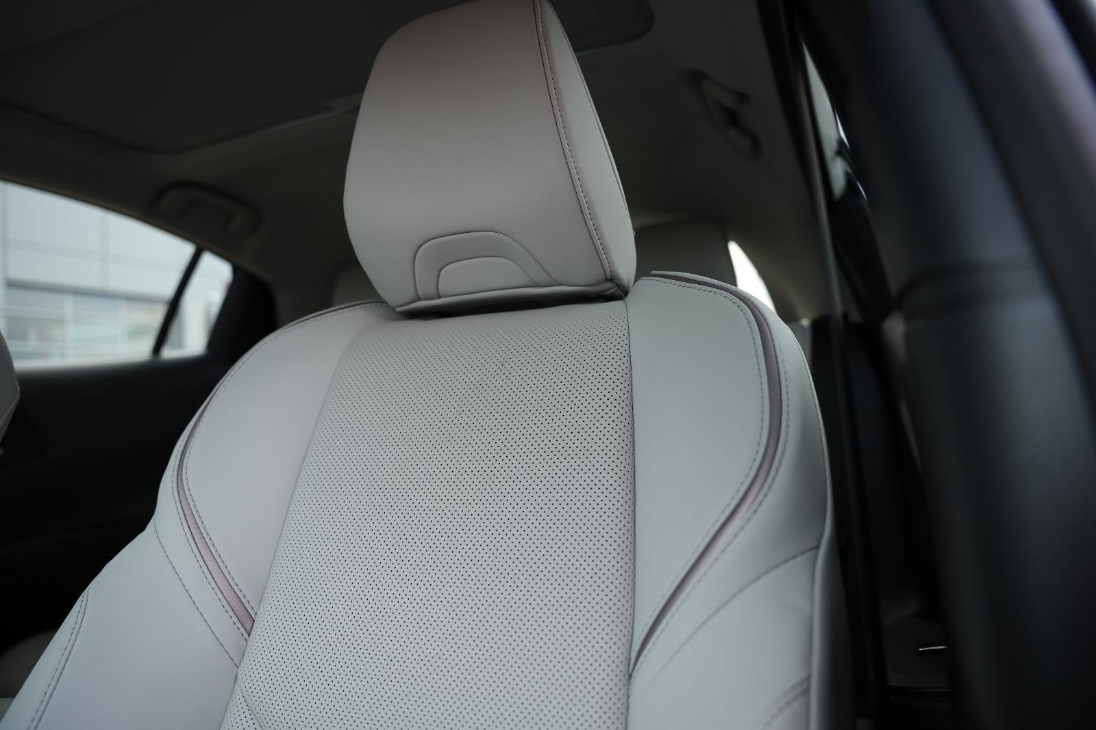 New 2026 Toyota Prius XLE image 30