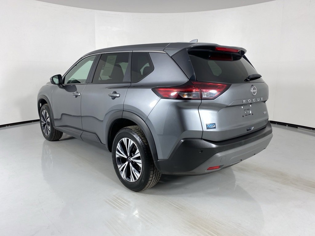 Used 2023 Nissan Rogue S image 5