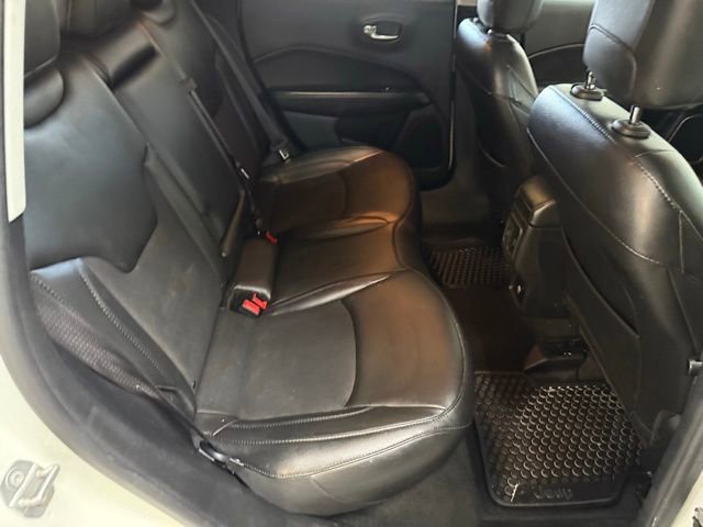 Used 2020 Jeep Compass Latitude image 30