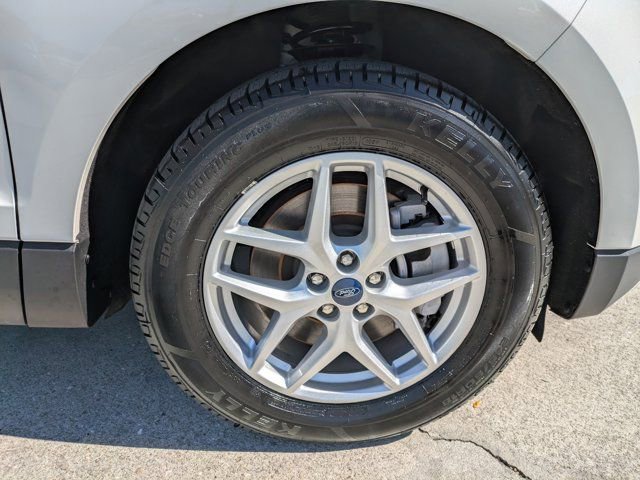 Certified 2022 Ford Edge SEL w/ Convenience Package image 10