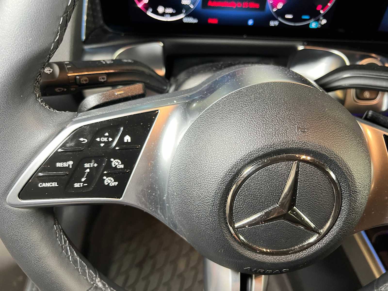 Certified 2025 Mercedes-Benz GLB 250 4MATIC image 25