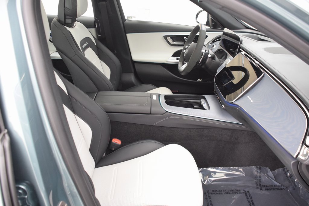 Used 2025 Mercedes-Benz E 53 AMG e 4MATIC Sedan image 14