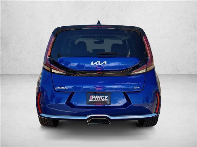 Used 2023 Kia Soul GT-Line FWD image 7