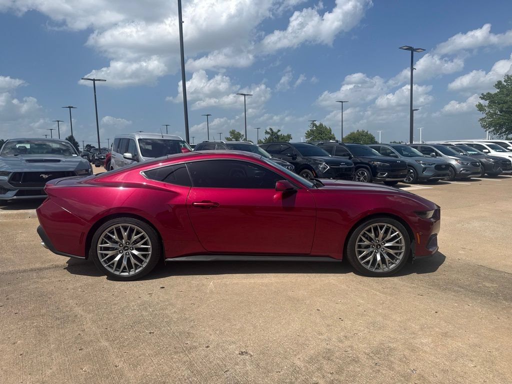 Used 2025 Ford Mustang Premium RWD image 2