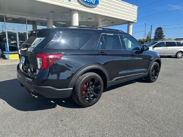 Used 2022 Ford Explorer ST w/ ST Street Pack AWD/4WD image 2