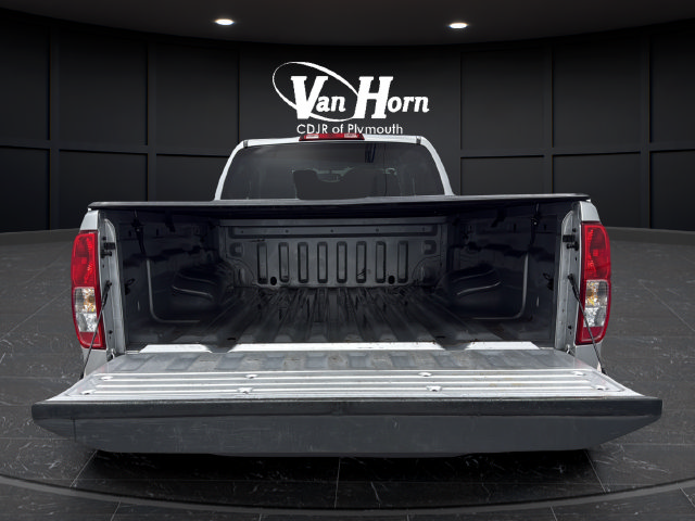 Used 2015 Nissan Frontier S RWD image 23
