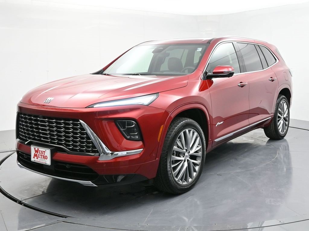 New 2025 Buick Enclave Avenir w/ Super Cruise Package