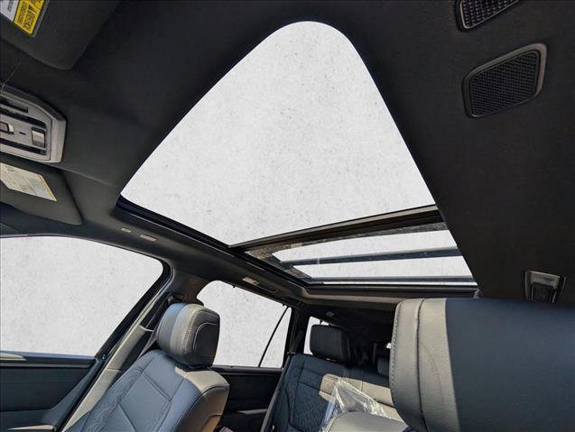 Used 2025 Toyota Sequoia Limited image 30