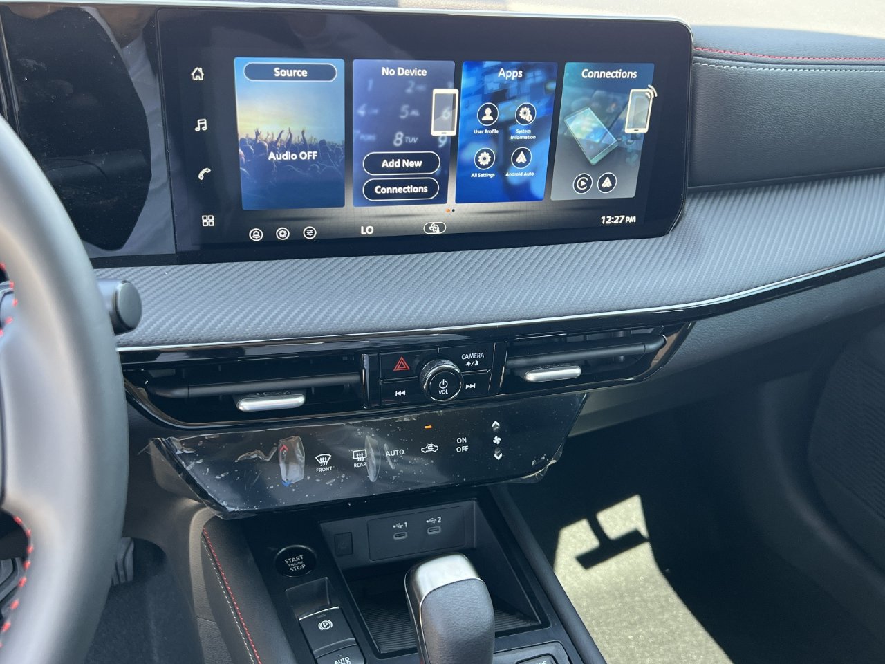 New 2027 Nissan Kicks SR FWD image 9