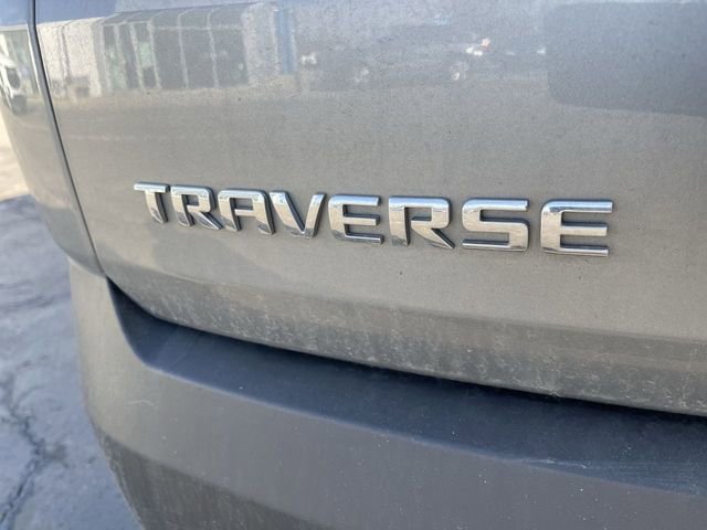 Used 2023 Chevrolet Traverse LT image 8