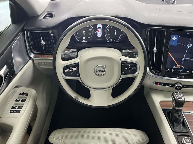 Used 2019 Volvo S60 T6 Inscription image 21