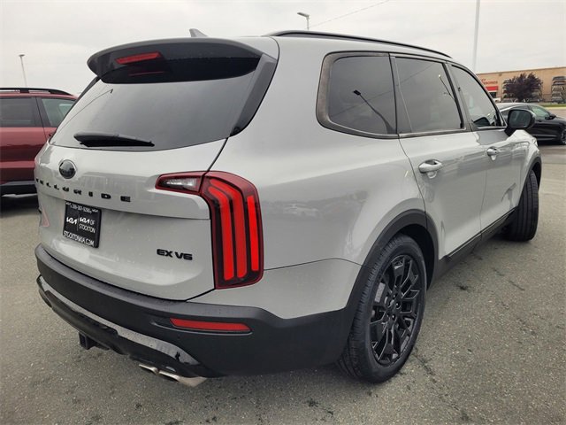 Used 2021 Kia Telluride EX w/ EX Premium Package image 4