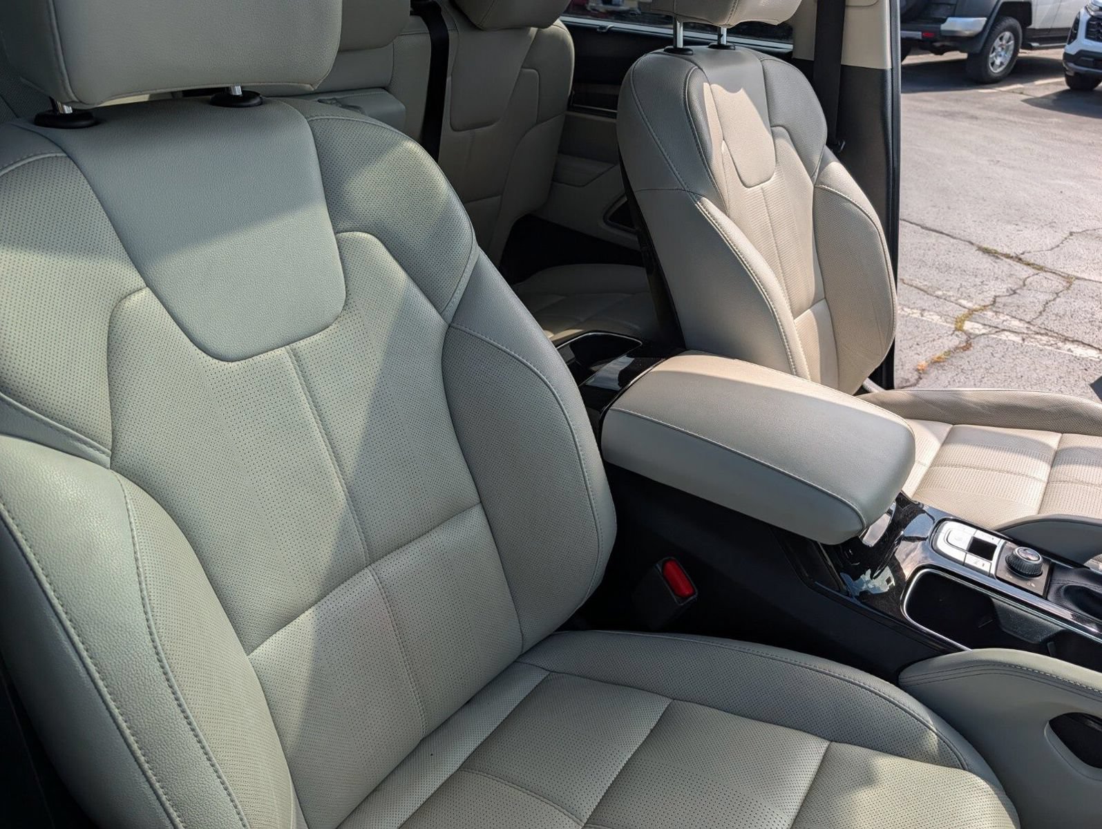 Used 2023 Kia Telluride EX AWD/4WD image 27