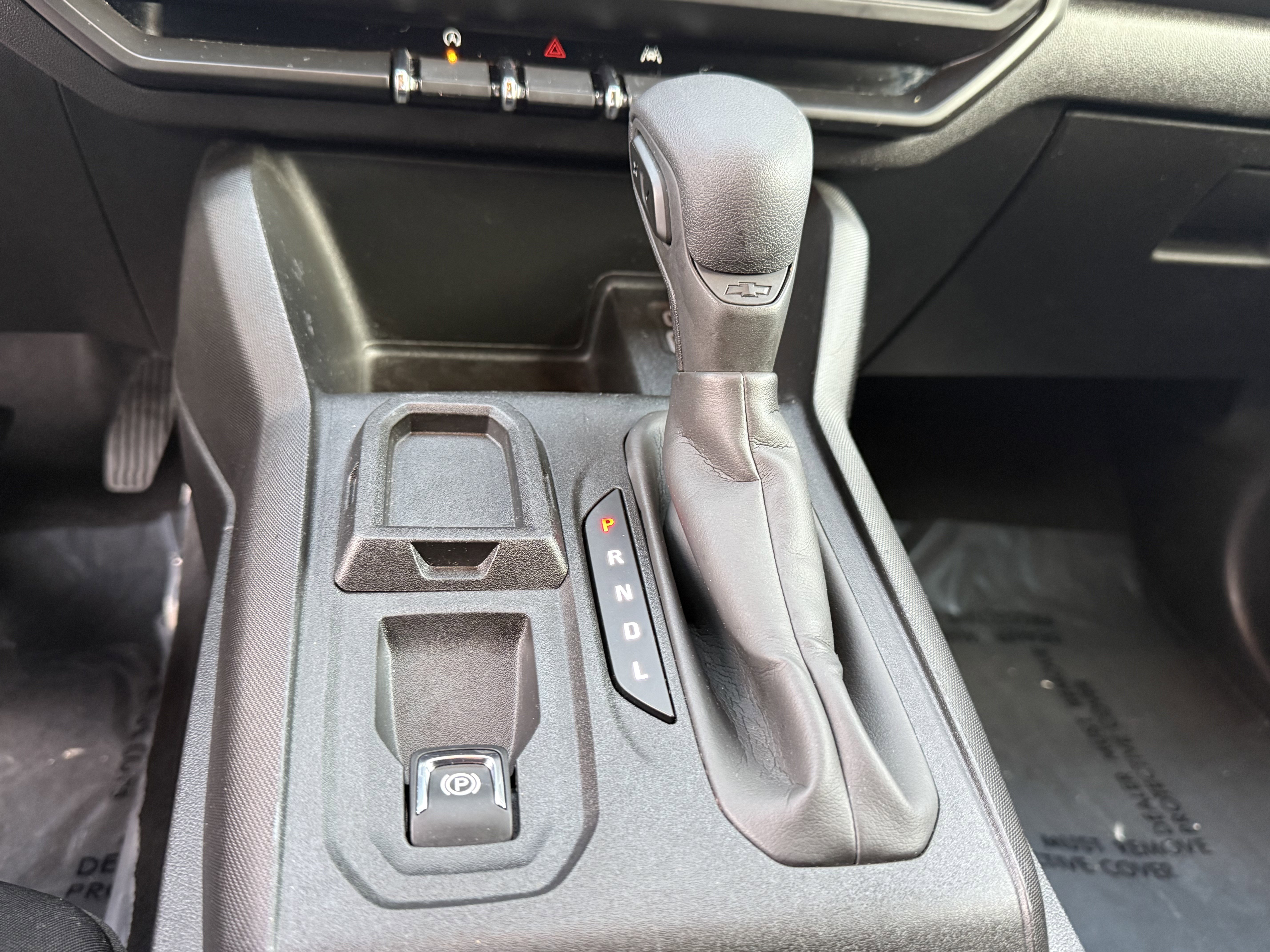 Used 2024 Chevrolet Colorado W/T image 20