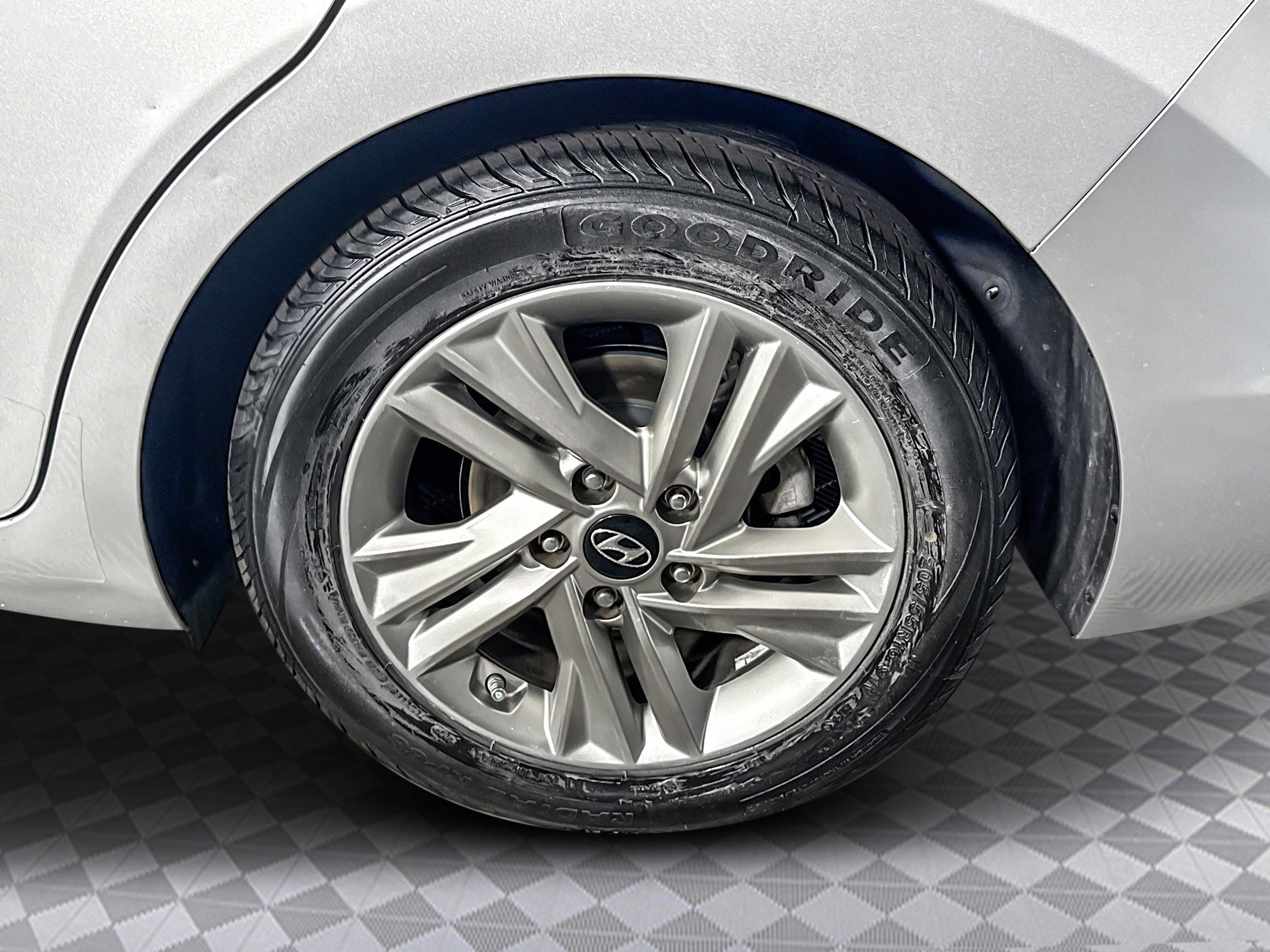 Used 2019 Hyundai Elantra SEL w/ Cargo Package image 36