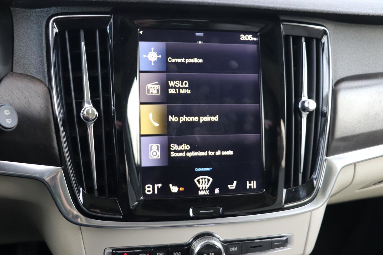 Used 2017 Volvo V90 T6 Cross Country image 21