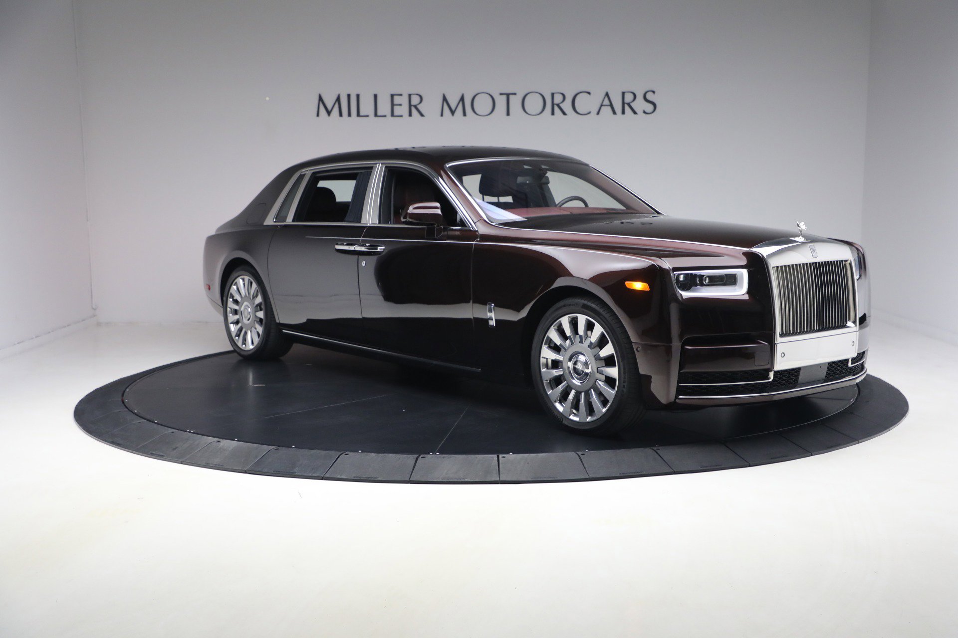 Certified 2018 Rolls-Royce Phantom Extended Wheelbase image 11