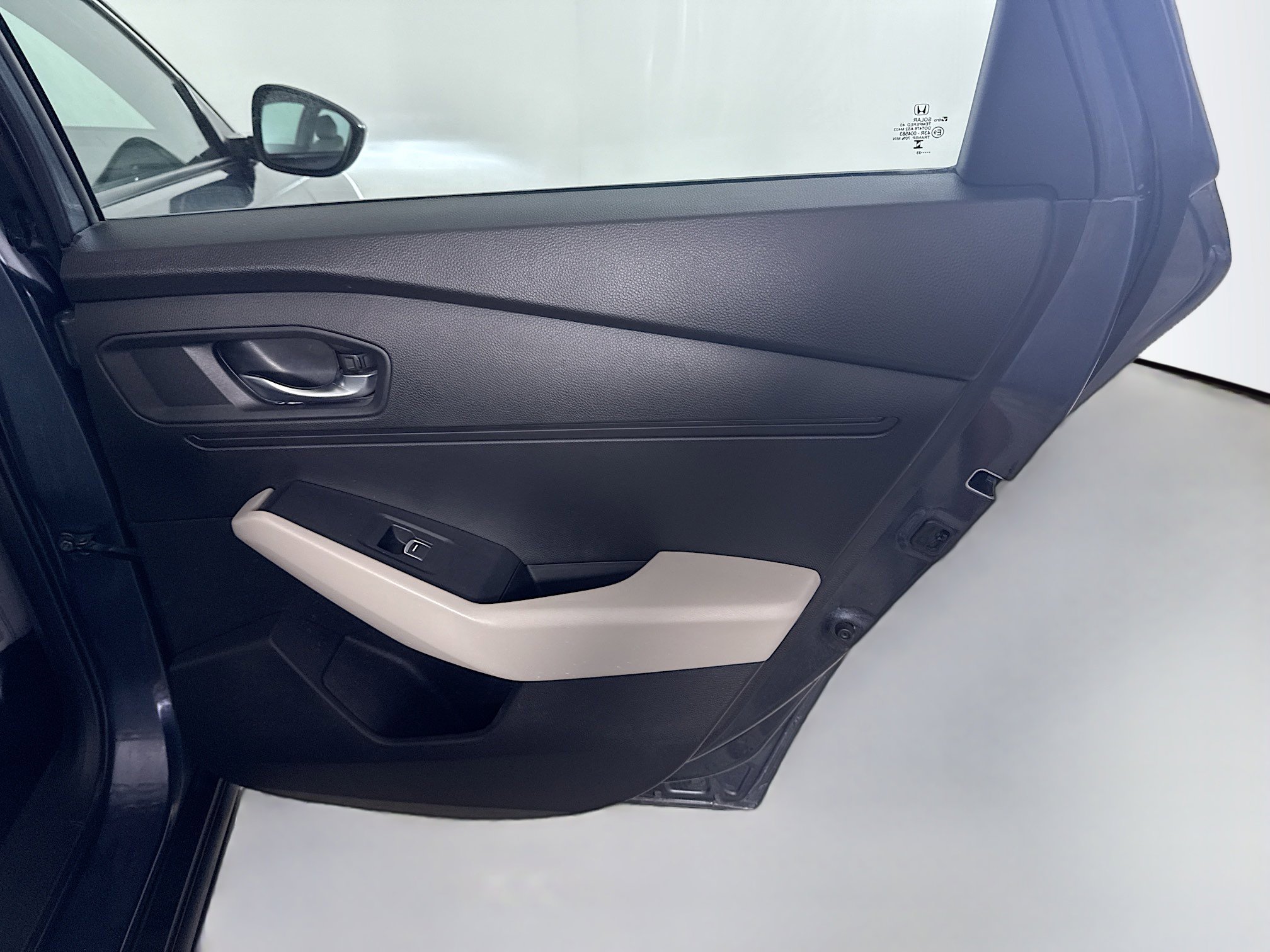 Used 2023 Honda Accord LX image 28