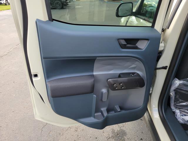 New 2025 Ford Maverick XL w/ Equipment Group 101A image 13