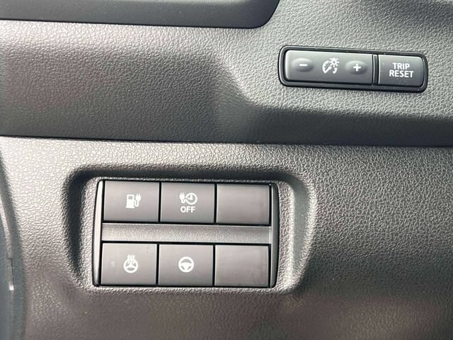 Certified 2024 Nissan Leaf SV Plus FWD image 20