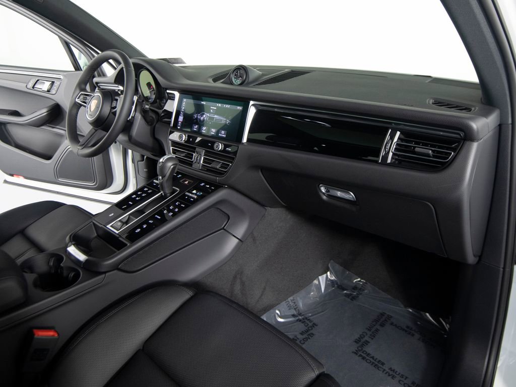 New 2026 Porsche Macan S AWD/4WD image 28