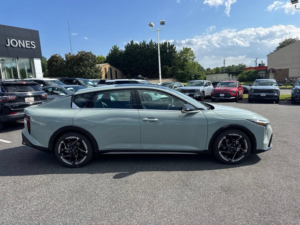 New 2026 Kia K4 GT-Line w/ GT-Line Premium Package FWD image 4