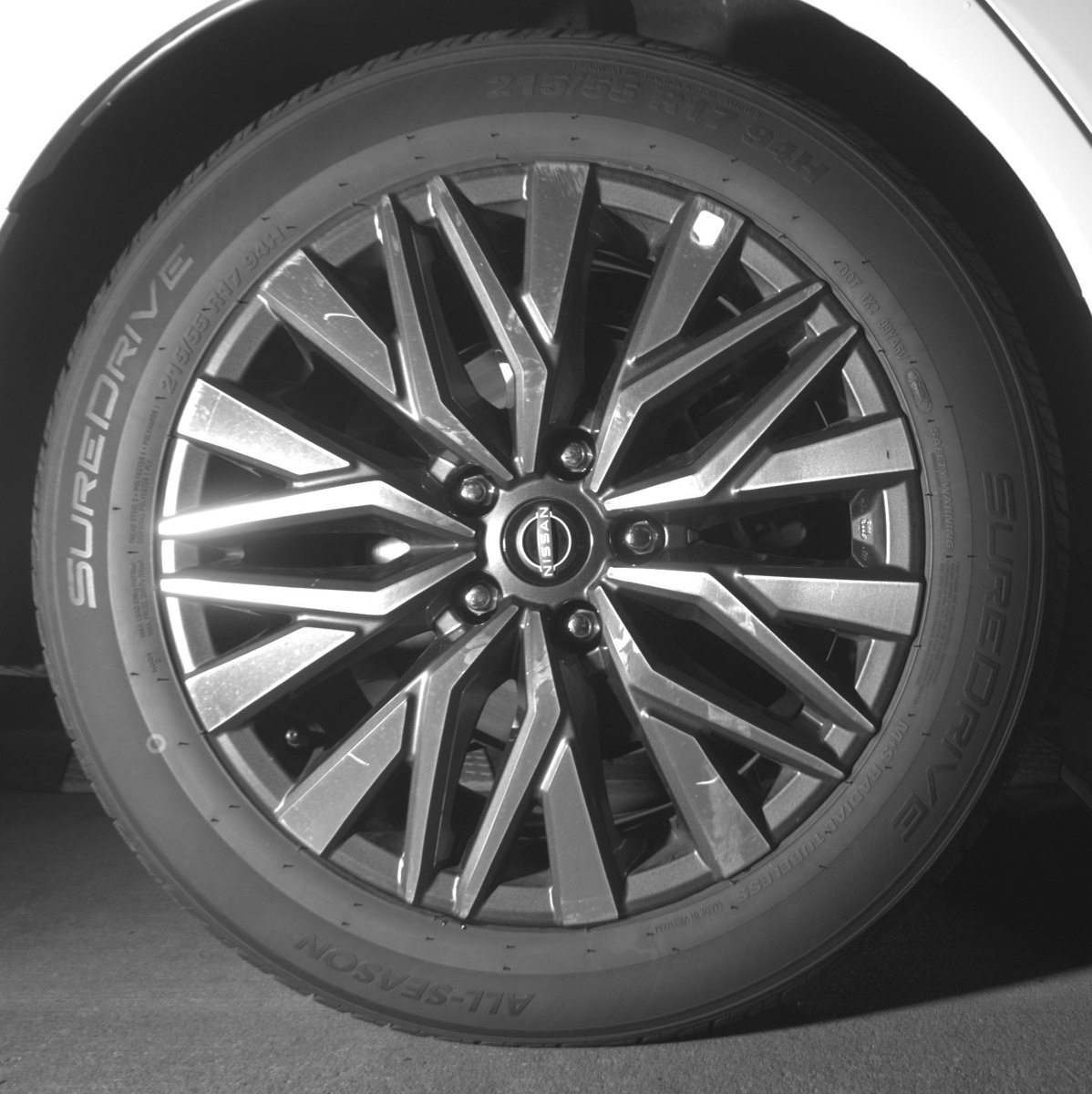 Used 2025 Nissan Altima 2.5 SV image 15