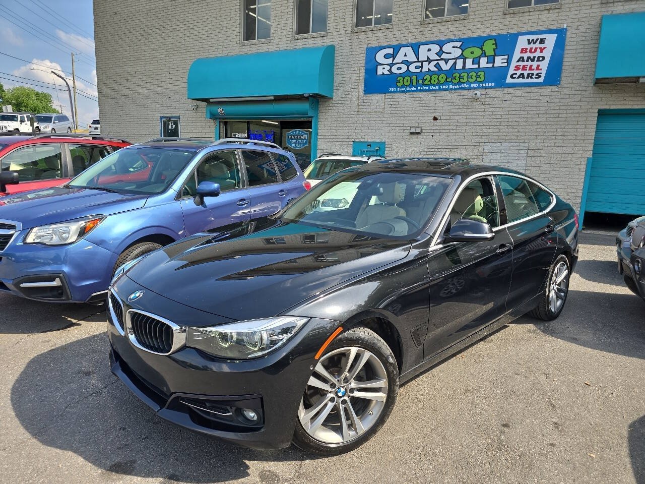 Used 2017 BMW 330i Gran Turismo xDrive AWD/4WD image 3