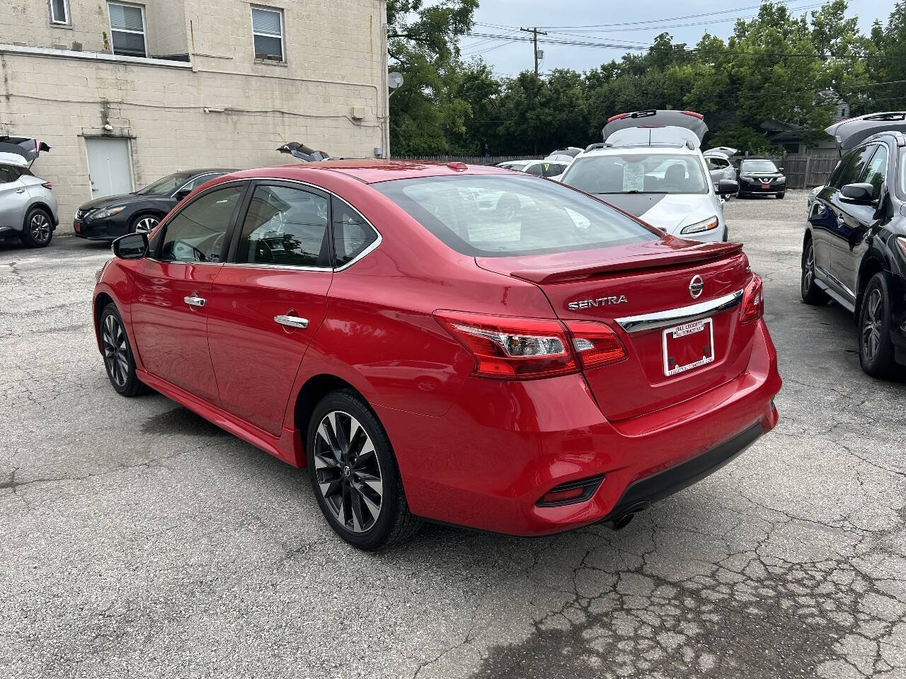 Used 2017 Nissan Sentra SR w/ Driver's Assist Package FWD image 10