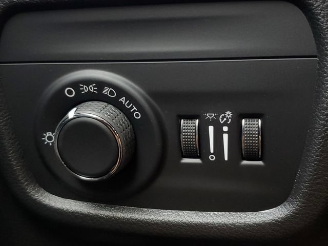 New 2026 Jeep Grand Cherokee Laredo X RWD image 33