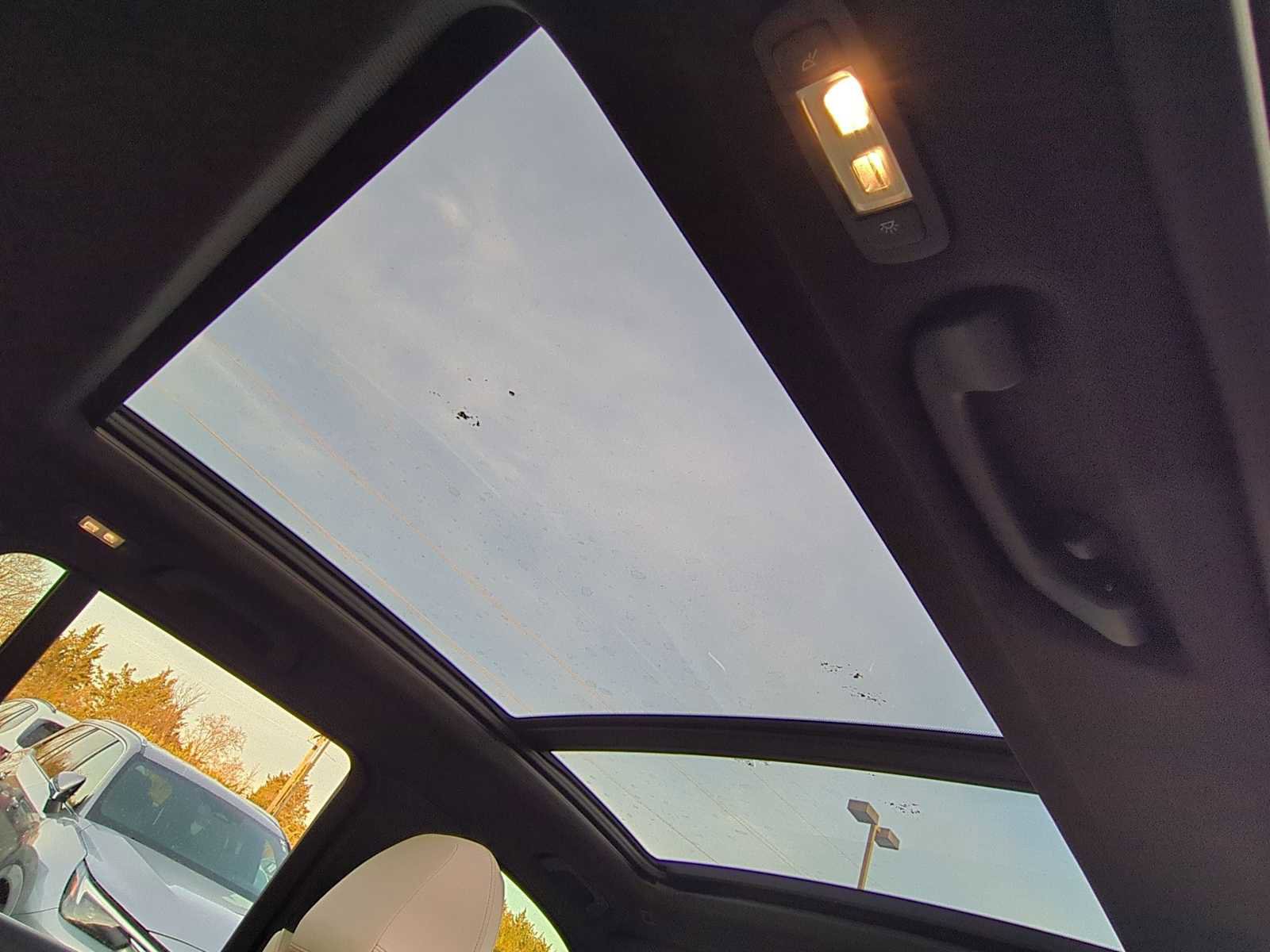 Used 2021 BMW X3 xDrive30e w/ Executive Package image 21