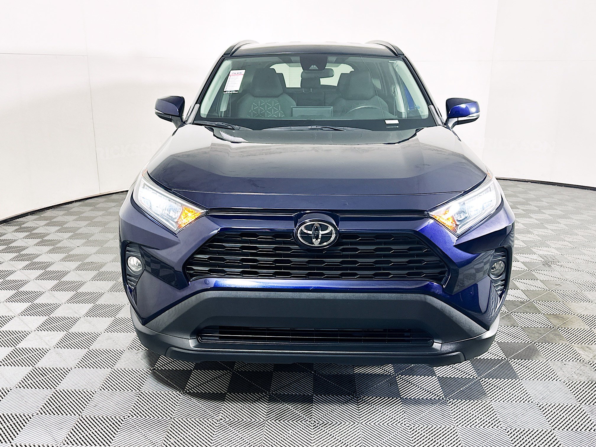 Used 2021 Toyota RAV4 XLE FWD image 8