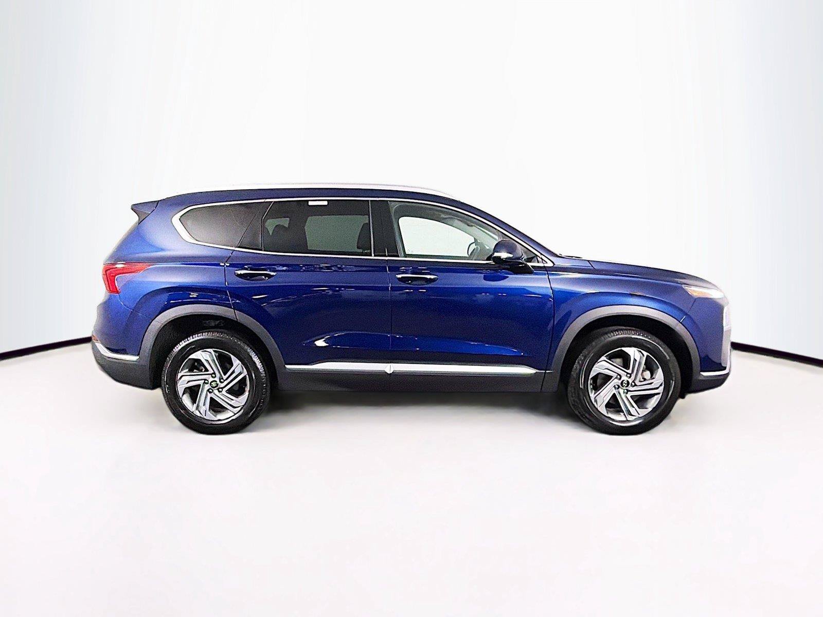 Used 2021 Hyundai Santa Fe SEL w/ Convenience + Premium Package AWD/4WD image 12