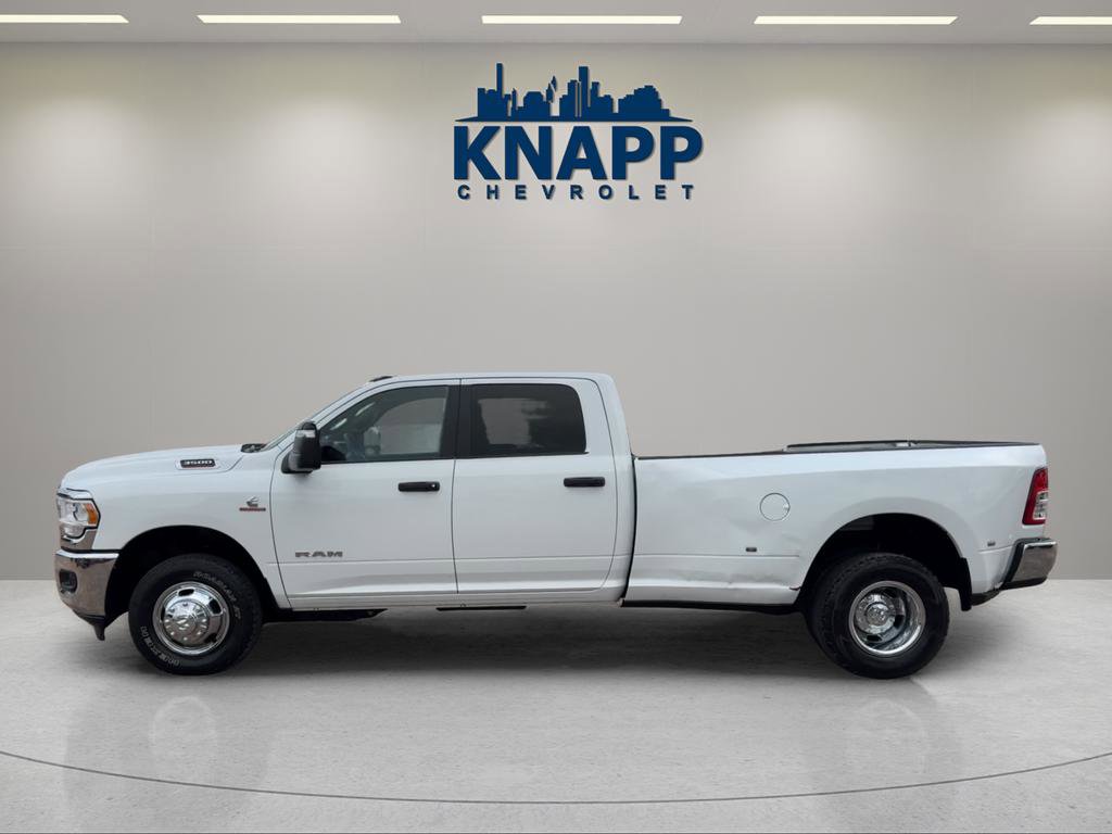 Used 2023 RAM 3500 Big Horn w/ Level 1 Equipment Group AWD/4WD image 2