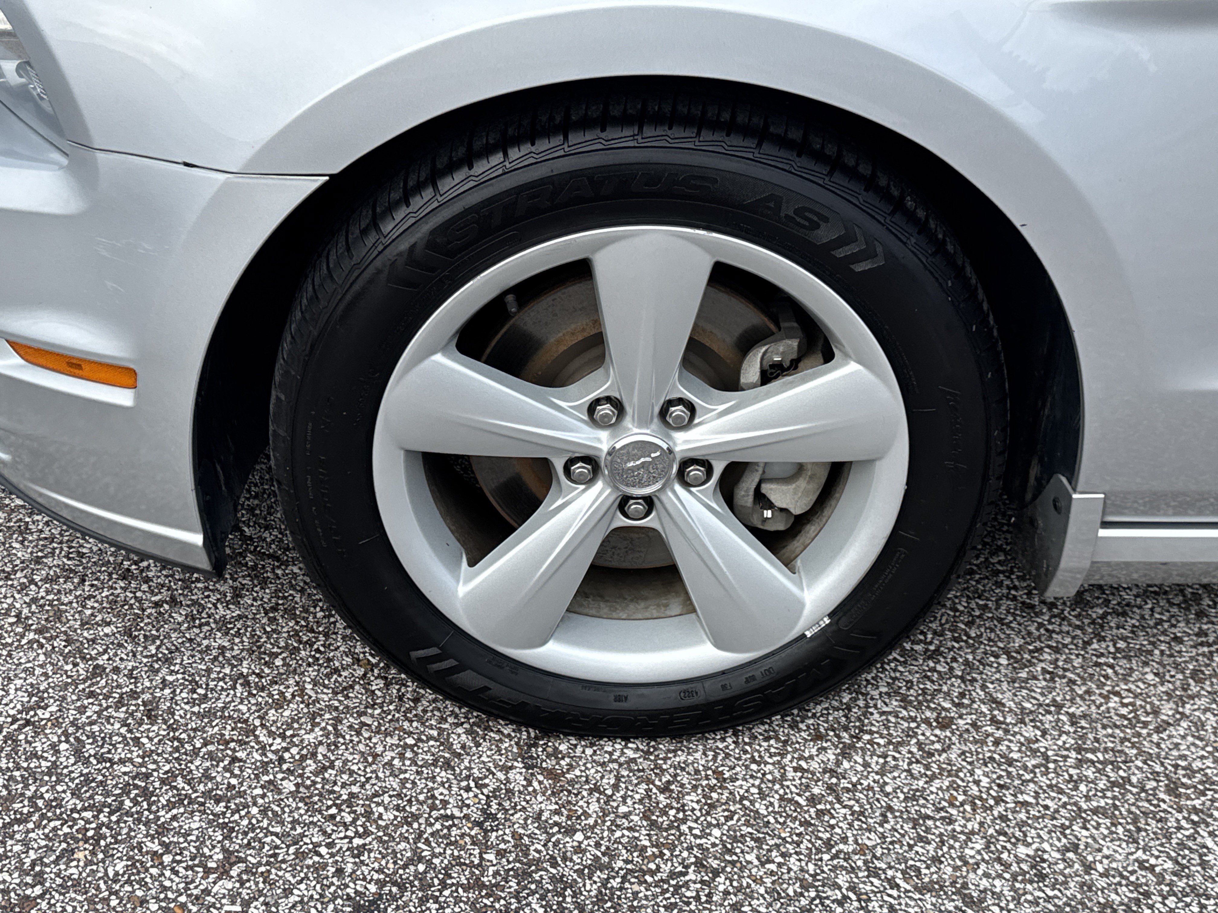 Used 2014 Ford Mustang GT Premium RWD image 13