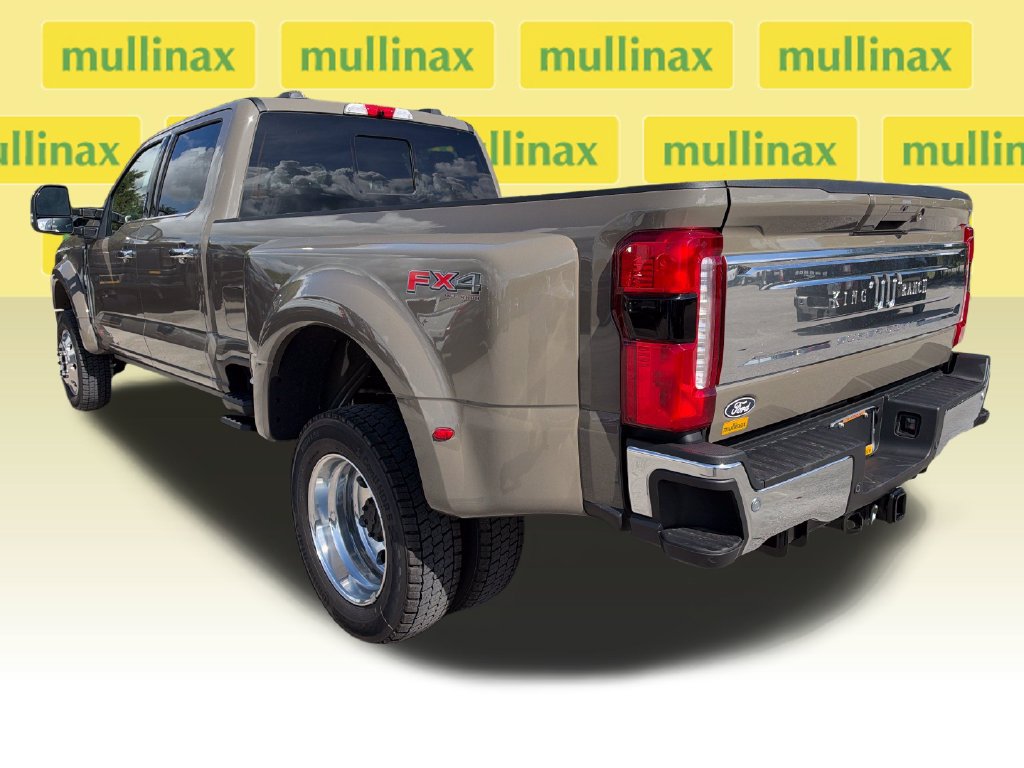 New 2027 Ford F450 King Ranch w/ Chrome Package AWD/4WD image 4
