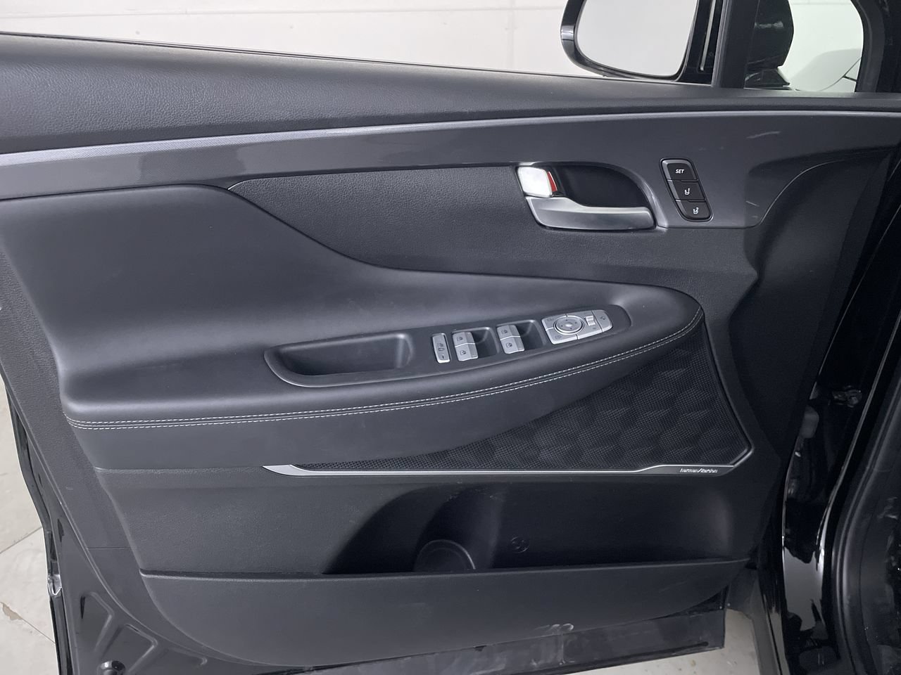Used 2021 Hyundai Santa Fe Calligraphy AWD/4WD image 10