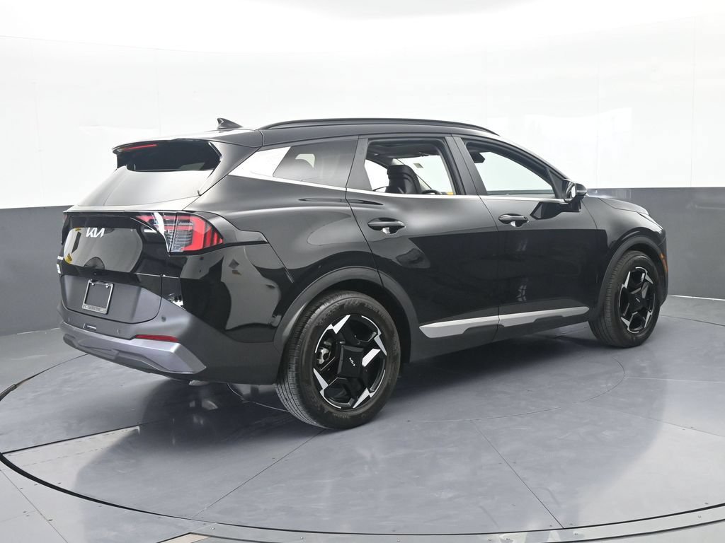Used 2026 Kia Sportage EX w/ EX Panorama Roof Package FWD image 6