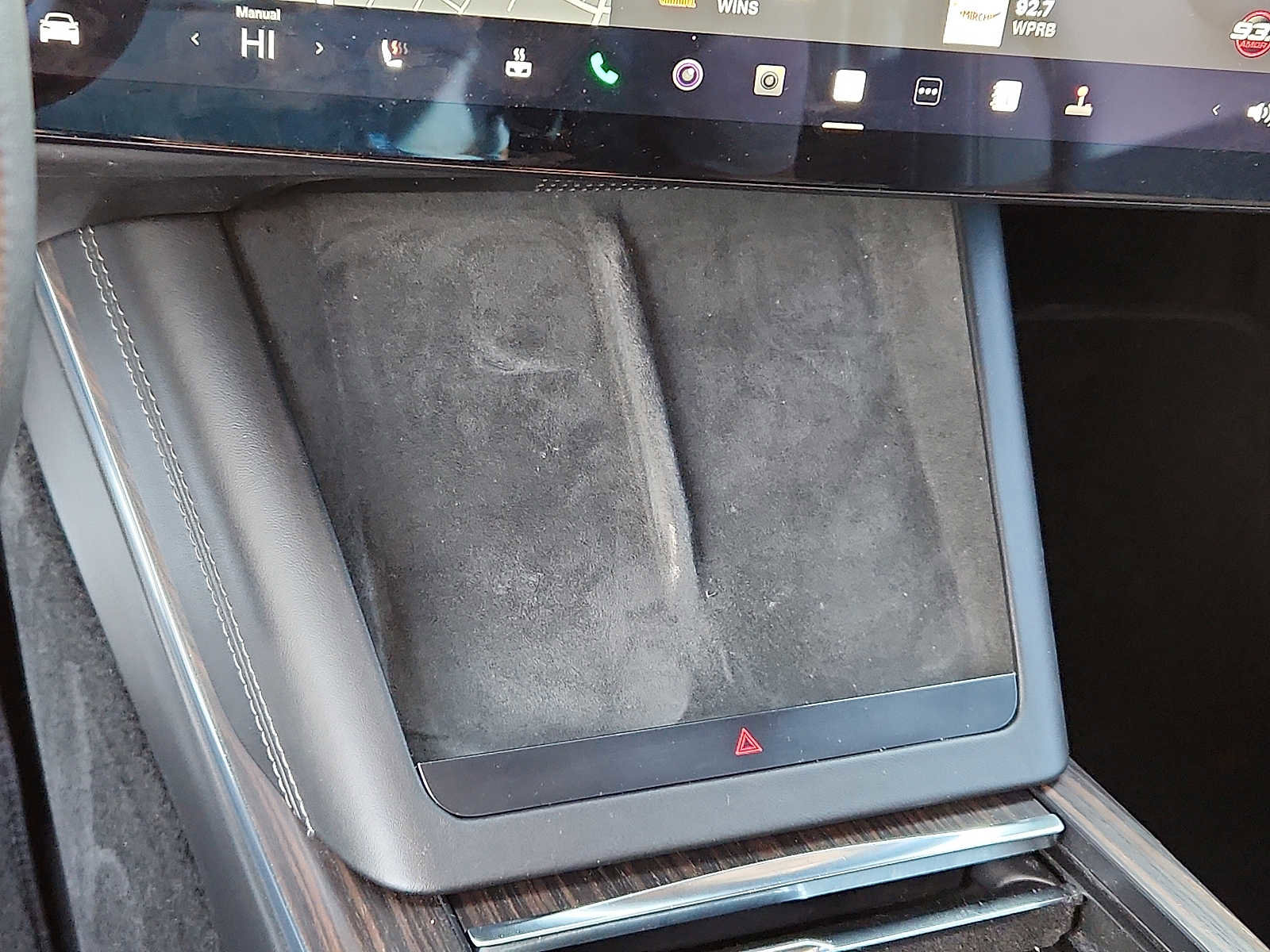 Used 2022 Tesla Model X image 21